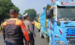 Puluhan Truk Overload dan Overdimensi Terjaring Razia di Purwakarta