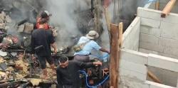 Kebakaran Rumah Panggung di Cigalontang Tasikmalaya, Satu Keluarga Kehilangan Tempat Tinggal
