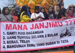 Usai Digusur, Pedagang Nanas Subang Gelar Aksi, Tagih Janji Gubernur Dedi Mulyadi