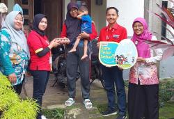 Alfamart Perluas Program “Satu Telur Sehari” ke 25 Daerah, Klaim Tekan Stunting Anak
