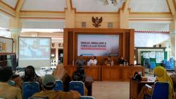 PWI Tuban Berikan Edukasi Jurnalisme dan Pengelolaan Medsos Ke Aparatur Desa