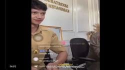 Viral! Pria Berseragam ASN Asyik Live Streaming dan Main Game saat Jam Kerja 