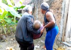 Ditemukan Lemas di Pekarangan Kosong, Pria Paruh Baya di Penawangan Akhirnya Meninggal Dunia