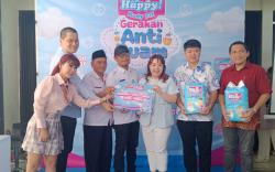 Baby Happy dan Raja Susu Donasi 1.000 Popok untuk Dukung Kesehatan Bayi
