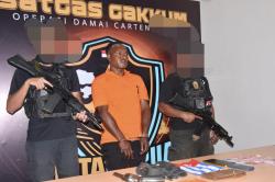 Yekis Wanimbo alias Salahmakan Tabuni DPO KKB Ditangkap Tim Satgas Damai Cartenz
