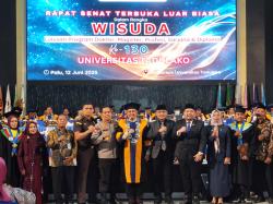 Gubernur Anwar Hafid Ajak Lulusan Untad Jadi Inovator Masa Depan