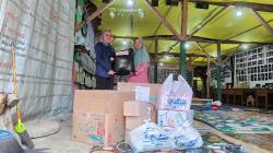 Karyawan Plaza Asia Tasikmalaya Salurkan Bantuan untuk Yayasan Yamu'ti yang Rawat Anak Yatim