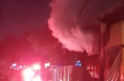 Kebakaran di Depok: Warkop Ludes Gegara Rokok dan Tabung Gas Melon Bocor