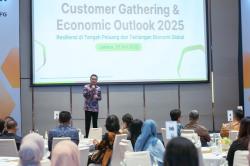 Economic Outlook 2025: Danamon Kupas Strategi Bertahan di Tengah Gejolak Ekonomi Global