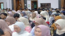 Pembekalan Alumni FEB UMS: Kunci Sukses Hadapi Tantangan Karier, dari Kepo hingga Optimisme