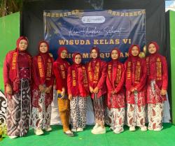 SD Almadina Gelar Muwadda’ah Angkatan 8, Lelang Lukisan Siswa Galang Dana Mushola