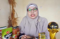 Darwinah, Mantan PMI yang Sukses Berbisnis Olahan Makanan Khas Indramayu
