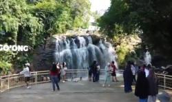 Viral! Curug Go’ong di Pandeglang Tawarkan Air Terjun Mempesona dan Glamping Murah Meriah