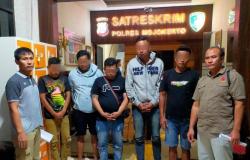 5 Terduga Pencuri Kabel Libatkan Oknum Wartawan di Mojokerto Dibebaskan, Ini Alasan Polisi