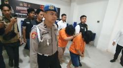 Sadis! 2 Ibu Rumah Tangga Bunuh Teman Arisan karena Utang, Korban Dikirim ke RS Pakai Taksi Online