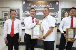 Polda Jatim Beri Penghargaan kepada Satresnarkoba Polres Probolinggo Kota