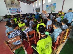 Pelajar SMPN 2 Akabiluru Kunjungi LPKA Payakumbuh, Belajar dari Kisah Nyata Sebaya