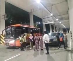 Pasca Ancaman Bom, 442 Jemaah Haji Diterbangkan dari Kualanamu dan Diinapkan di Wings Hotel