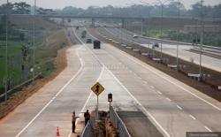 Tol Semarang-Demak Terintegrasi Giant Sea Wall, Solusi Permanen Masalah Banjir Rob Pantura
