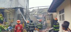 BREAKING NEWS: Sepeda Listrik Meledak, Ruko di Padang Ludes Terbakar!