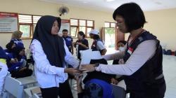 PMI Solo dan Singapore Red Cross Beri Pelatihan Kesiapsiagaan Bencana untuk Siswa SMA