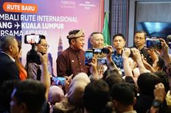 Air Asia Resmi Buka Rute Penerbangan Palembang-Kuala Lumpur dari Bandara SMB II