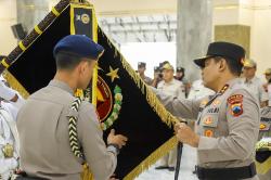 Polda Jateng Gelar Tradisi Pencucian Pataka Maneka Tunggal Dharma Jelang Hari Bhayangkara ke-79