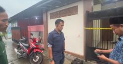 Warga Geger! Pria Paruh Baya Ditemukan Tewas Bersimbah Darah di Teras Rumah
