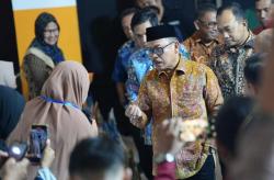 PEKSyar 2025 BI Sulbar, Gubernur SDK Nilai Produk Lokal Lebih Bagus dari Impor