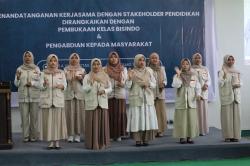 Hamzanwadi Luncurkan Kelas Bahasa Isyarat dan Gerakkan Relawan Disabilitas