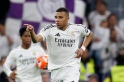 Pemain Real Madrid Kylian Mbappe Mendadak Dilarikan ke Rumah Sakit, Begini Kondisinya