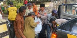 Polsek Tawang Bagikan Ratusan Nasi Kotak Disalurkan untuk Panti Asuhan dan Warga Kota Tasikmalaya