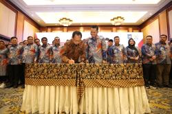 Mendagri Lantik Siswanto sebagai Ketum ADKASI, ini Pesannya