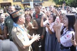 Gubernur Agustiar:Seluruh Sekolah di Kalteng Dilarang Tahan Ijazah, Jika ‘Bandel’ Kepsek Saya Pindah