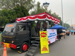 Dapur Lapangan dan Layanan Kesehatan Gratis Polda Jateng Diserbu Warga