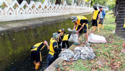 Atasi Banjir, Munafri–Aliyah Kerahkan Tim Geruk Drainase di Depan Kantor Gubernur Sulsel