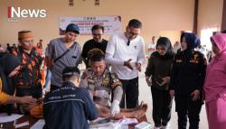 Semarak HUT Bhayangkara, Ratusan Warga Gowa Antusias ikuti Sunatan Massal dan Donor Darah