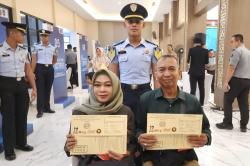 1079 Paspor Langsung Jadi! Imigrasi Surabaya & Polda Jatim Gelar Pelayanan Spesial HUT Bhayangkara