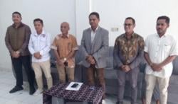 Paksakan Anggaran Bimtek, Dua Anggota DPRD kabupaten Kupang Hajar Kabag Umum