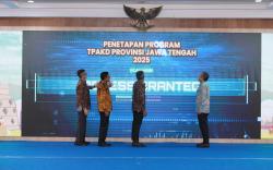 Instruksi Tegas Wagub Jateng: Perangi Pinjol Ilegal dan Judi Online