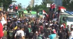 BREAKING NEWS Ribuan Truk Padati Pantura Semarang, Sopir Protes ODOL Hingga Jalan Lumpuh