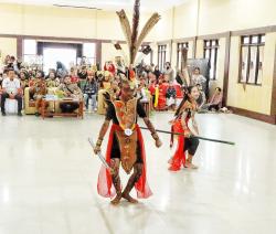 Meriahkan Hari Bhayangkara ke-79, Polres Seruyan Gelar Lomba Tari Kreasi Tradisional