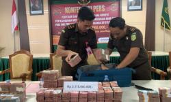 Korupsi Dana BOS SMK PGRI 2 Ponorogo, Kejaksaan Sita Uang Rp3 Miliar Lebih dari 3 Orang