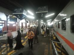 KAI Daop 9 Sediakan 170 Ribu Kursi Selama Libur Sekolah, Tiket Laris Terjual