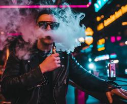 Fenomena Vaping, Apakah Benar Lebih Aman dari Rokok Tradisional