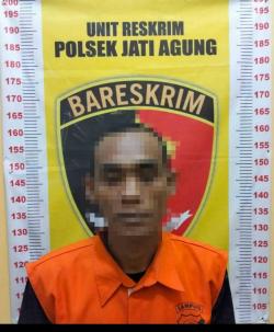 Polisi Tangkap Pelaku Cungkil Dinding Mes dan Gondol Dua Ponsel di Jati Agung Lamsel