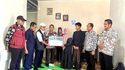 Kemensos Salurkan Bantuan untuk Keluarga Korban KKB Papua di Kabupaten Tegal