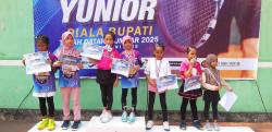 Petenis Cilik Payakumbuh Bersinar di Kejurnas, Raih Emas Ganda Putri