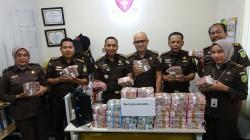 Tersangka Korupsi Dana Desa di Padang Sidimpuan Kembalikan Rp3,5 Miliar ke Kejati Sumut 
