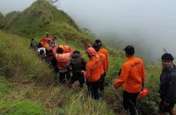 Duka di Puncak Rinjani: Pendaki Brasil Tewas, Dunia Internasional Soroti Tragedi Ini
